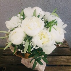 bouquet de pivoines blanches